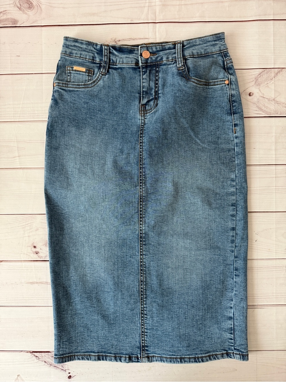 Esteez Light Blue Denim Skirt Size 0 Church| Office | Casual | Vacation